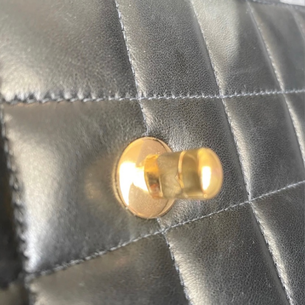Chanel lambskin chocolate bar vintage bag east - Picture 8 of 14